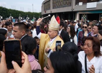Obispo de Mazatlán clama por el fin de la violencia en Sinaloa durante peregrinación guadalupana